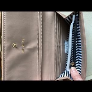 Lily and Ivy Wallet